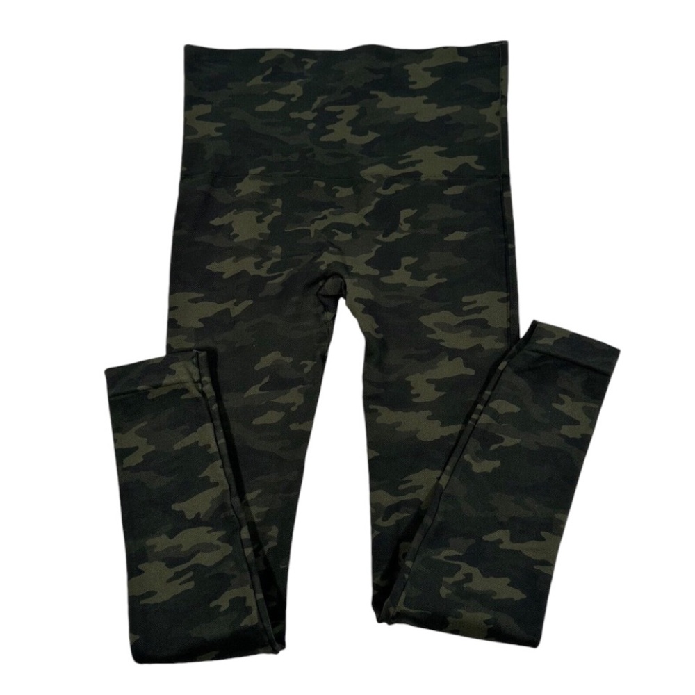 Spanx Camo Black/Green Leggings Size Medium